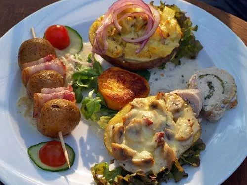 Restaurant Pellka - Dat Kartuffelhus_Wulsbüttel_slider_image_2