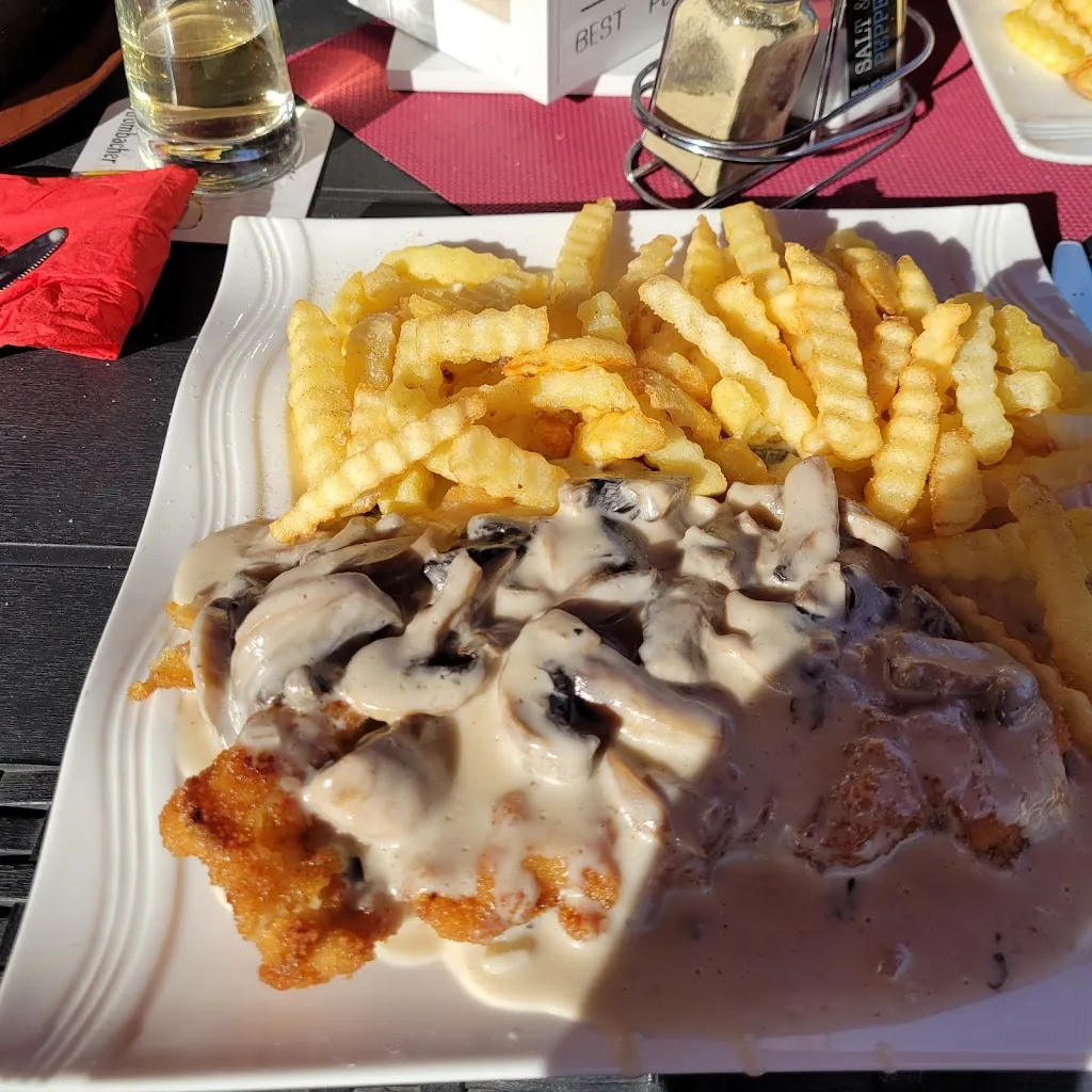 Restaurant Dat Ossi-Hus_Wittmund_slider_image_3