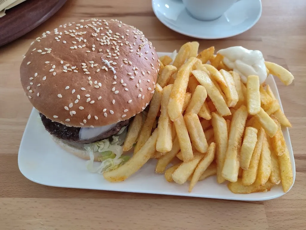 Zeteler Bistro_Zetel_slider_image_3