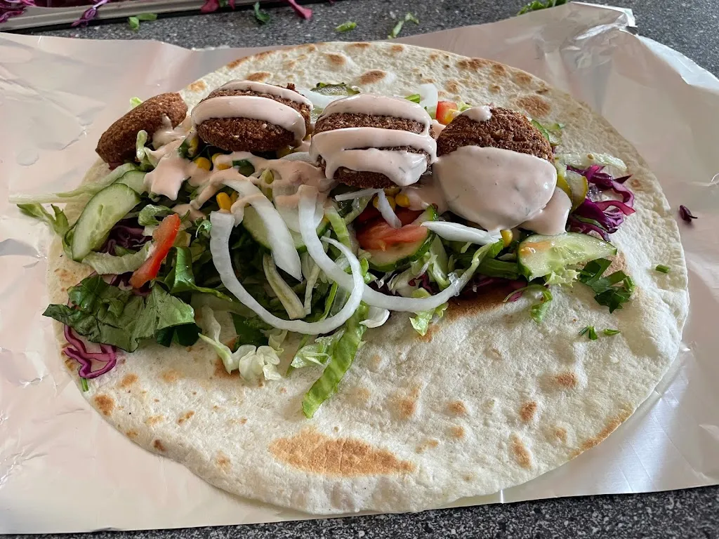 Pizzeria Hot Chicken_Sanitz_slider_image_2