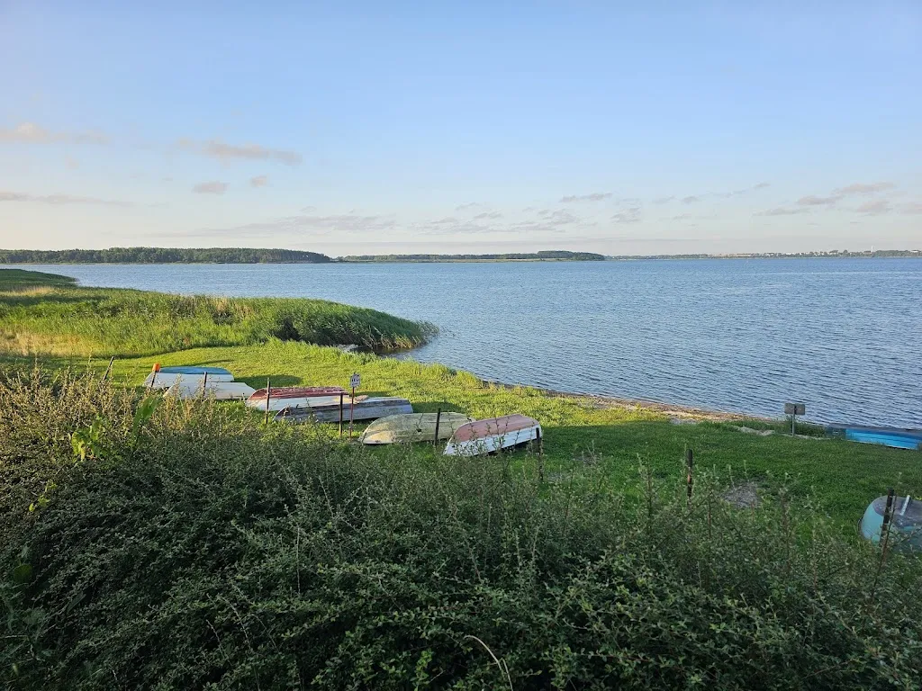 Gasthof Grahlerfähre Restaurant und Ferienwohnungen auf Süd Rügen_Altefähr_slider_image_3
