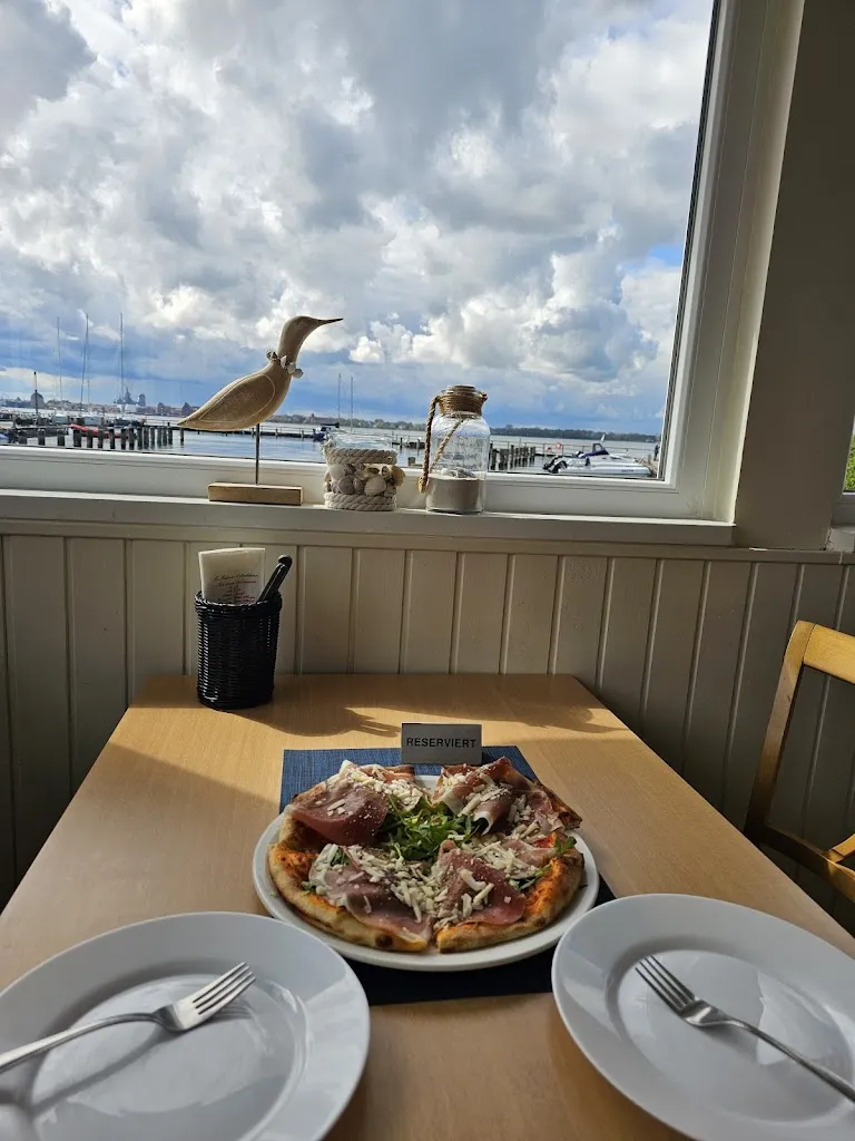 Restaurant Marina_Altefähr_slider_image_2