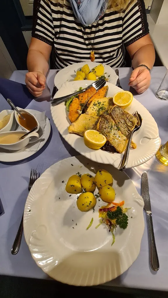 Menu_Restaurant u. Pension Schifferwiege Inh. Marielle Fischer_Wustrow_image_5