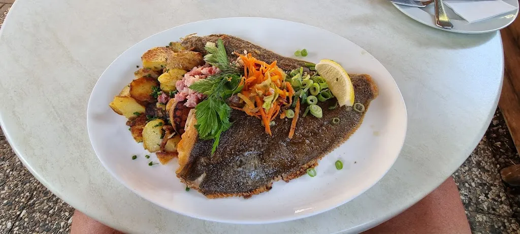 Restaurant u. Pension Schifferwiege Inh. Marielle Fischer_Wustrow_slider_image_3