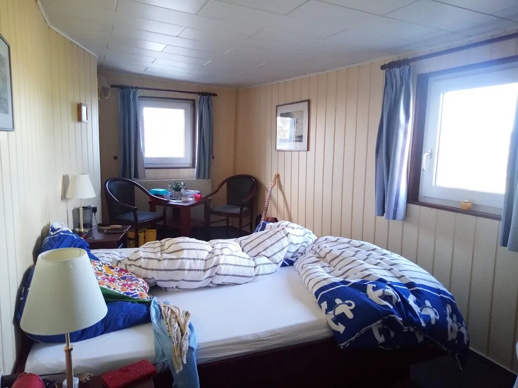 Hotelschiff Stinne_Wustrow_slider_image_1