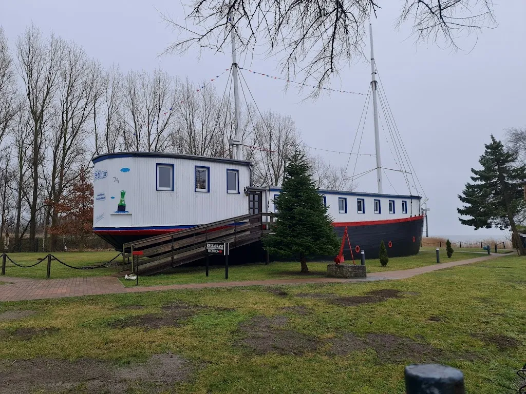 Hotelschiff Stinne_Wustrow_slider_image_2