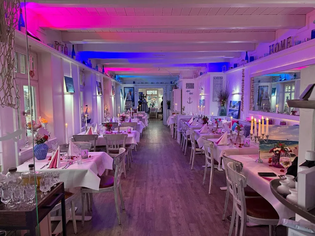 Das Strandrestaurant Nienhagen restaurant in Nienhagen