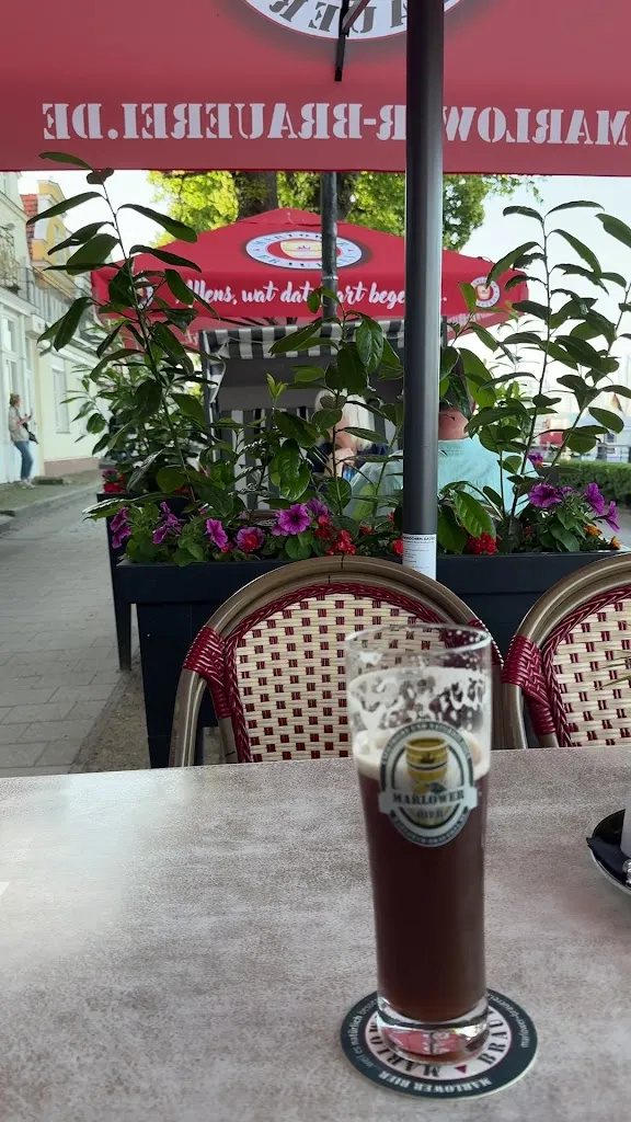 Hotel und Restaurant Herr Ober_Rostock_slider_image_2