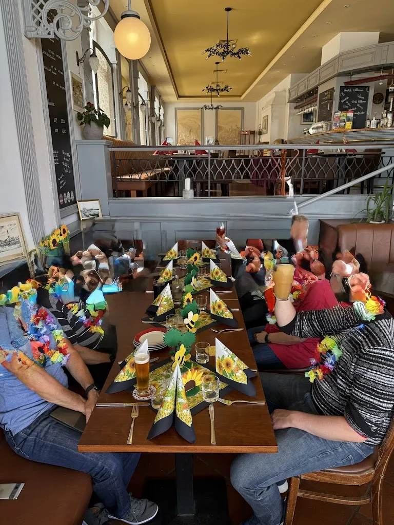 Hotel und Restaurant Herr Ober_Rostock_slider_image_3