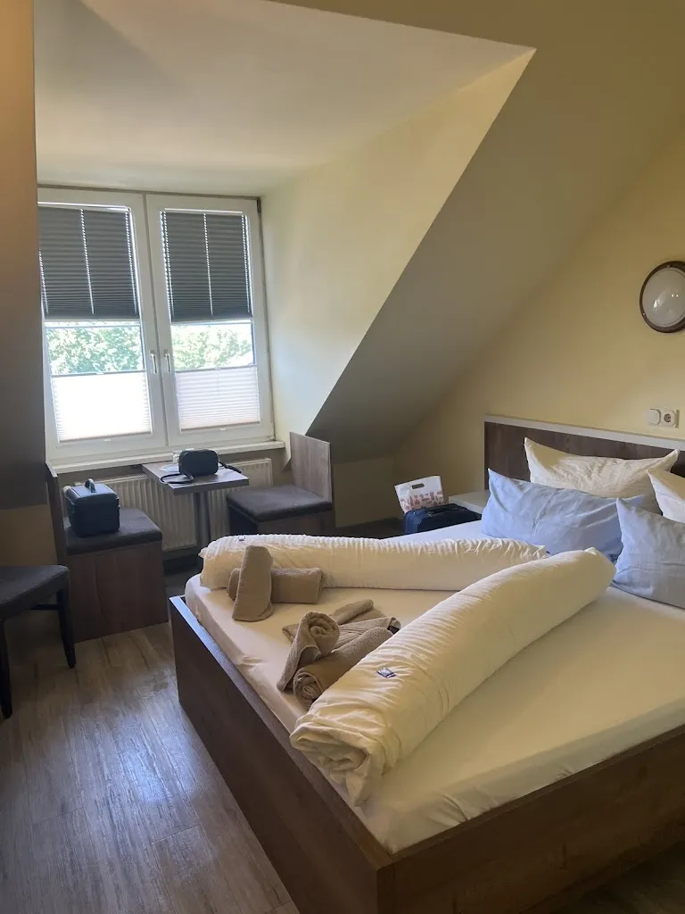 Sydney Lottes_Hotel Kiebitz an der Ostsee_Börgerende-Rethwisch_review