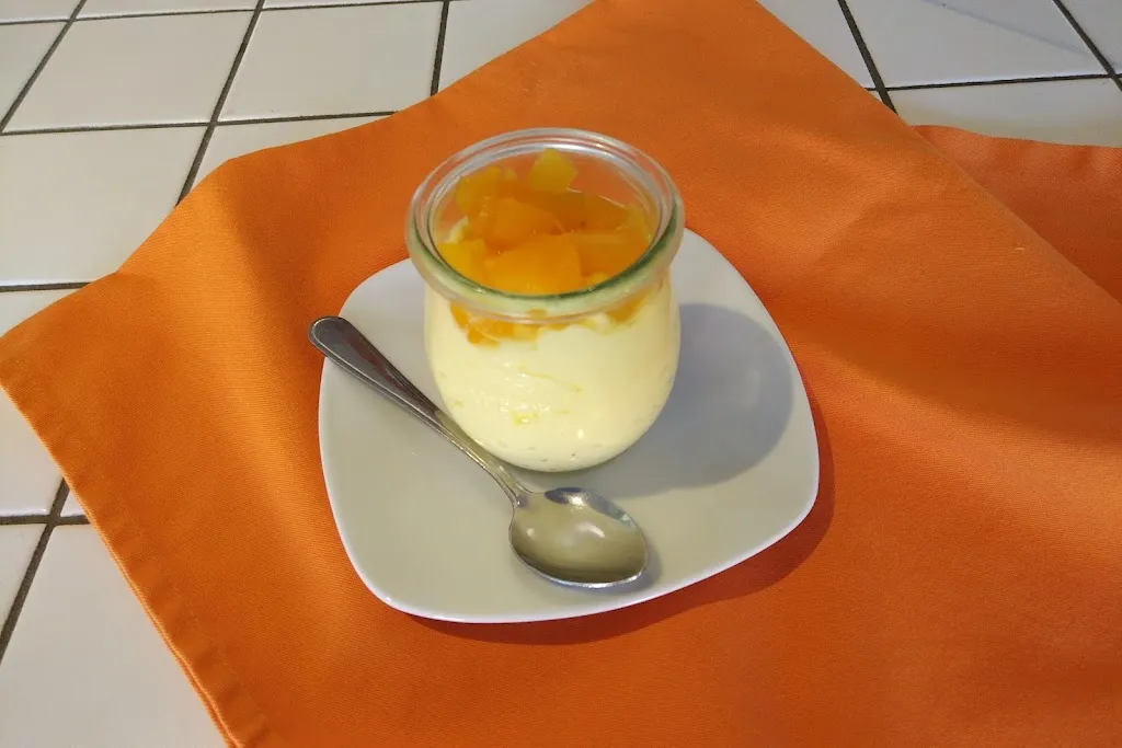 Menu_BISTRO & HOSTEL im 