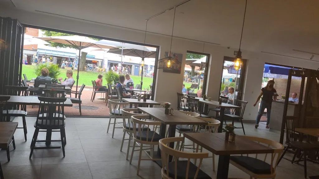 Restaurant Zum kleinen Fisch restaurant in Wunstorf