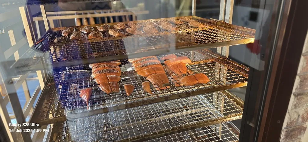 Schweer´s Aalräucherei GmbH_Wunstorf_slider_image_3