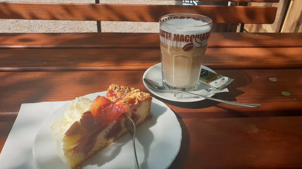 Biergarten der Waldgaststätte Alten's Ruh ristorante a Wunstorf