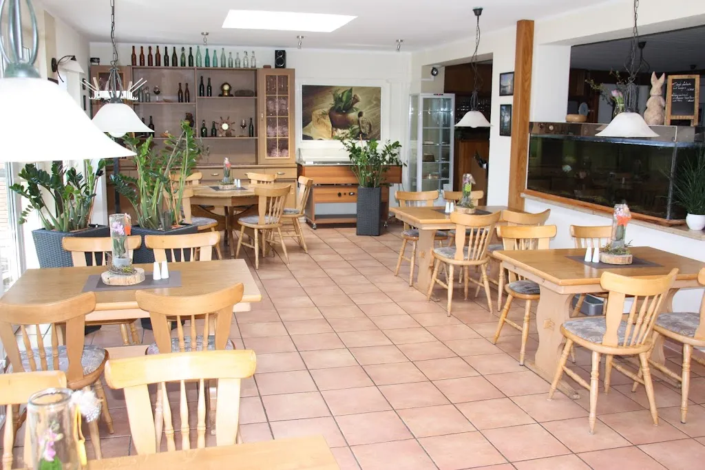 Gasthaus zum Rethberg - Essen bei Freunden ristorante a Lübstorf