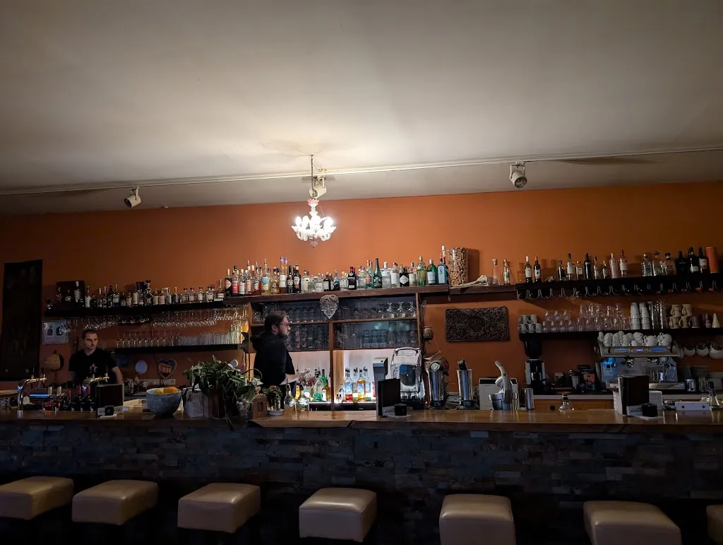 JAMBOLAYA_Barth_slider_image_3