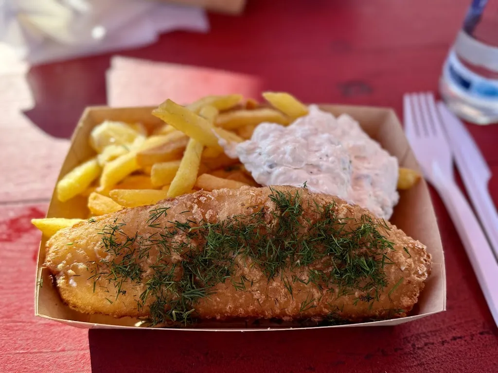 Ylvie Zottl-Schieder_Fischhus Barth_Barth_review