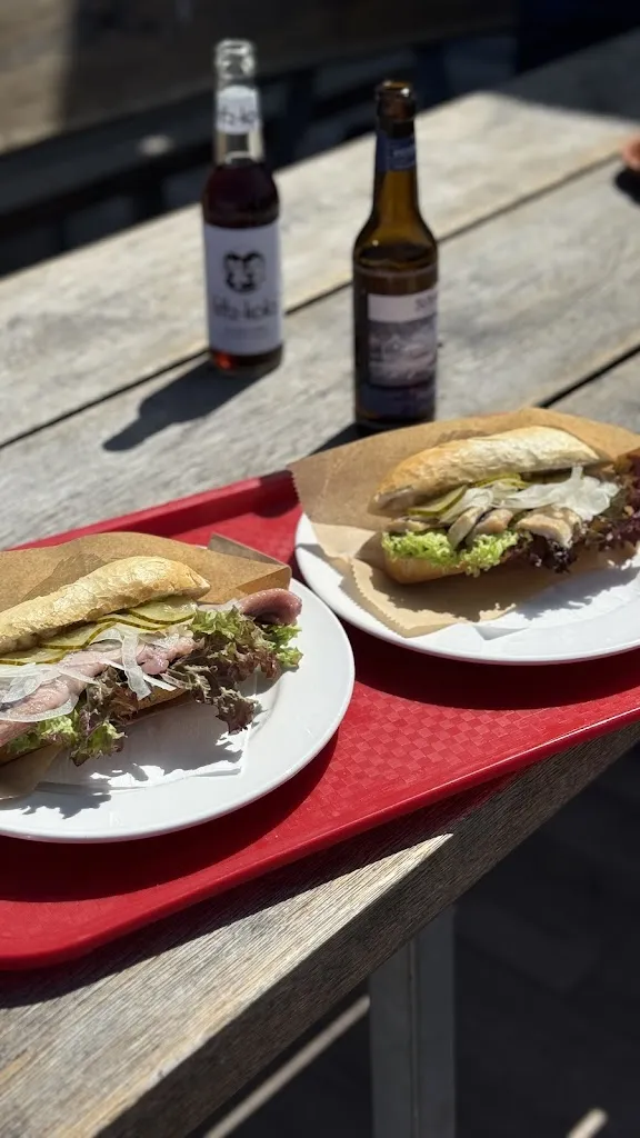 Thomas L._Fischladen mit Imbiss Fischer André_Barth_review