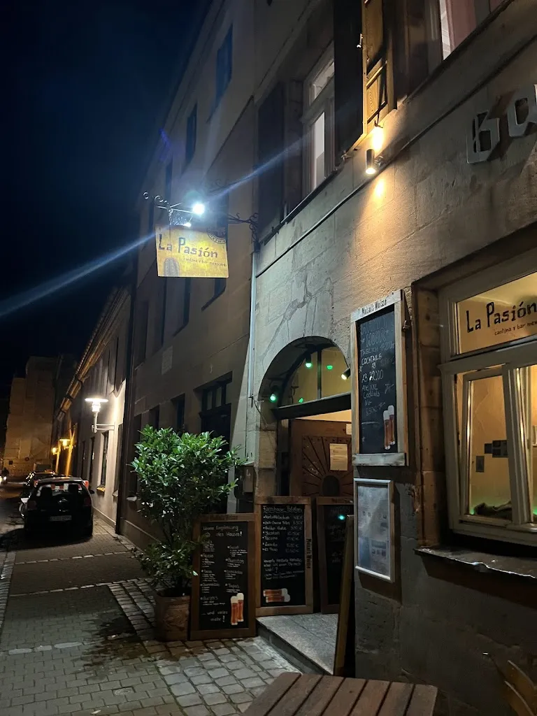 Nikhil Kevin Jones_La Pasión_Erlangen_review