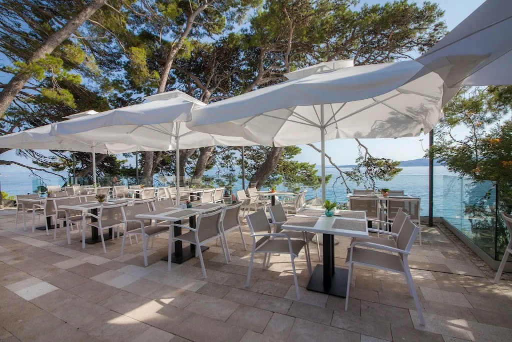 Puž restaurant_Croatia_slider_image_1