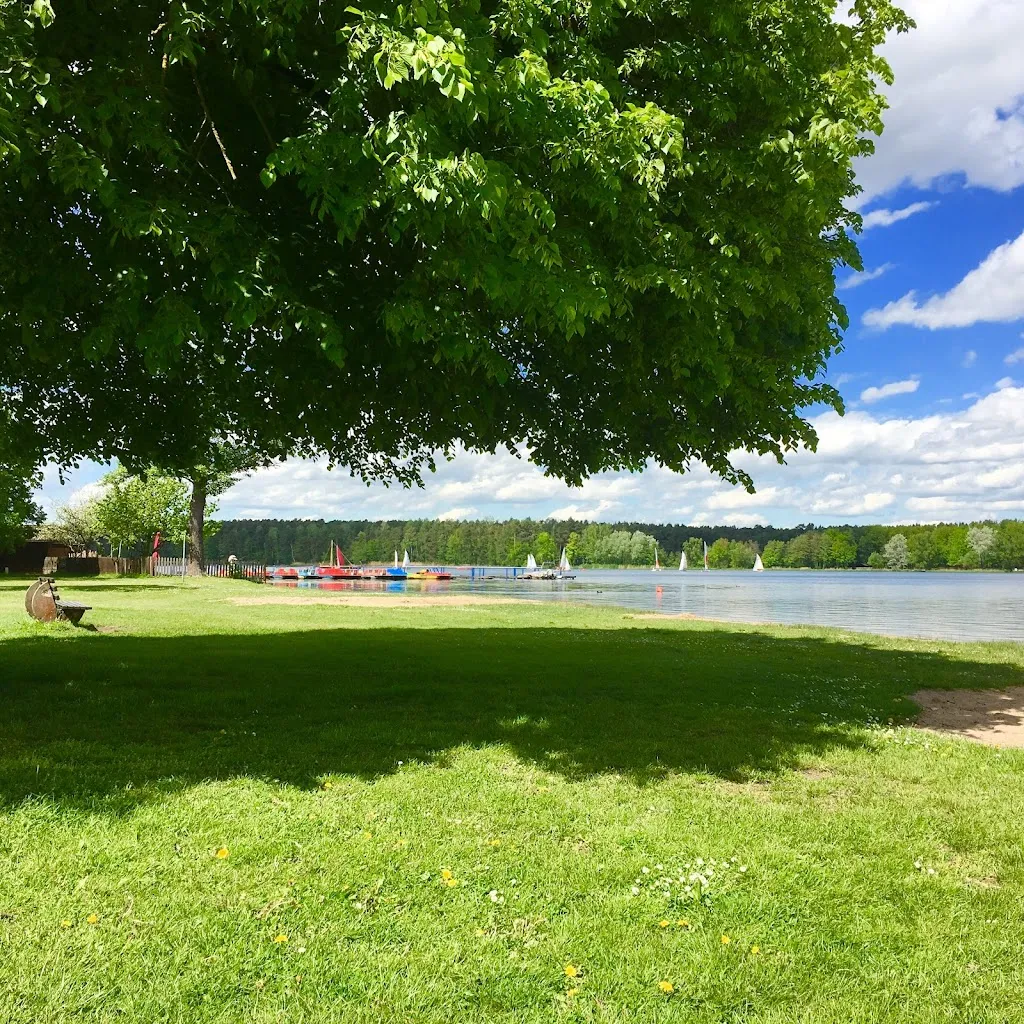 Zizi Zhu_Forsthaus Dechsendorf_Erlangen_recensione