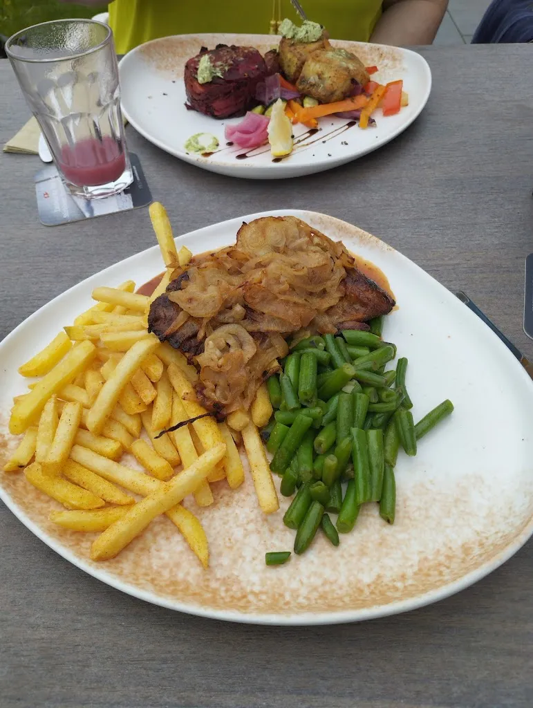 La Perla Restaurant_Kühlungsborn_slider_image_3