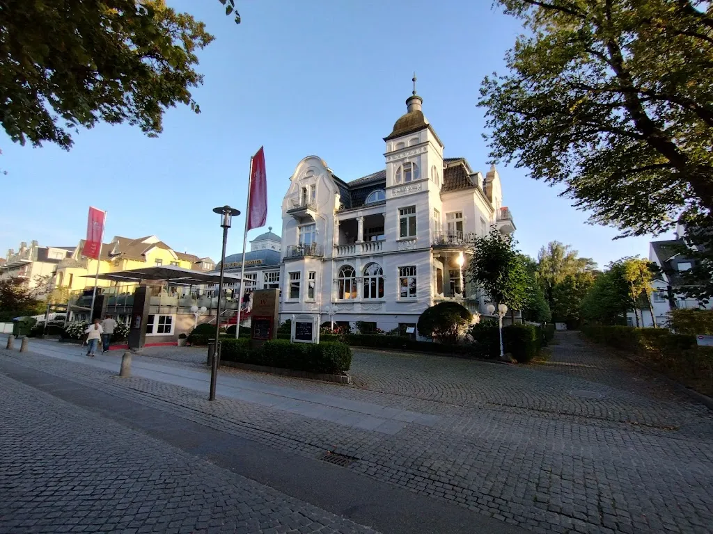 Fine Dining Restaurant Orangerie | Hotel IV Jahreszeiten Kühlungsborn_Kühlungsborn_slider_image_3