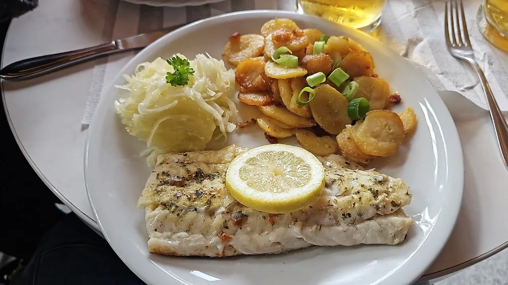 Rainer Albart_Zur Ostseewelle_Kühlungsborn_review