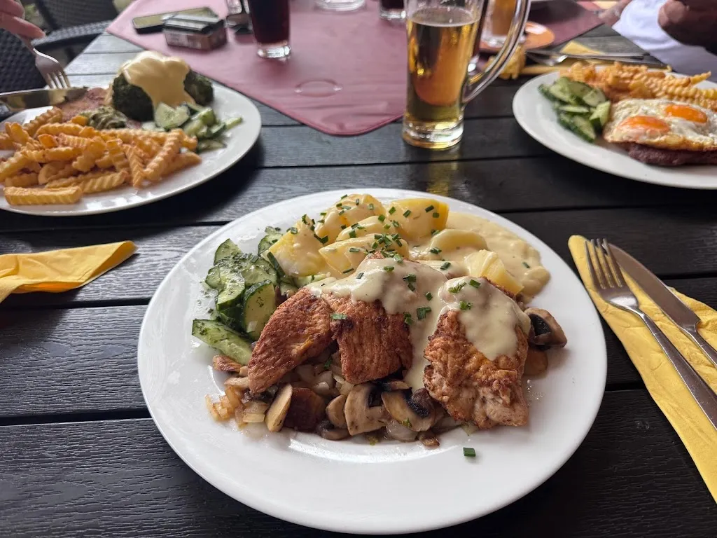 Gaststätte Klüschenberg_Stargard_slider_image_3