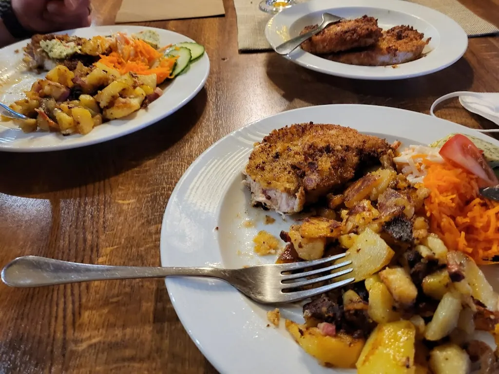 Gaststätte Blauer Bock_Dabel_slider_image_2