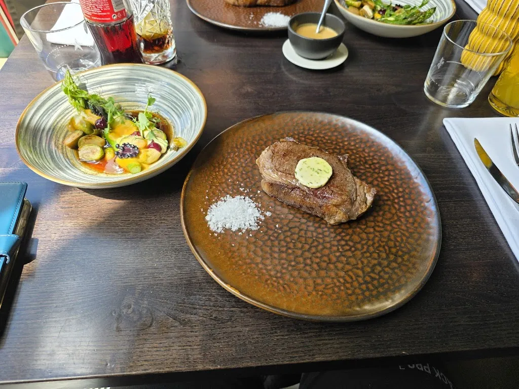 Jan Jey_Pavillon Steak House_Czechia_review