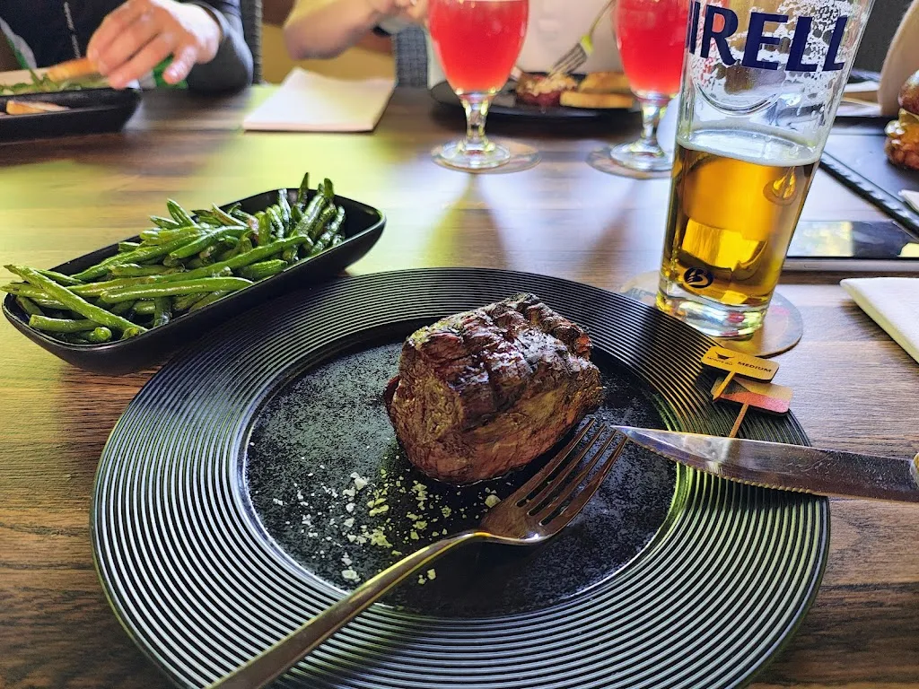 Restaurant a Steakhouse Monte Bú_Czechia_slider_image_3