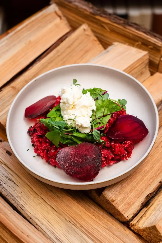 Naše Vaše Bistro_Czechia_slider_image_2