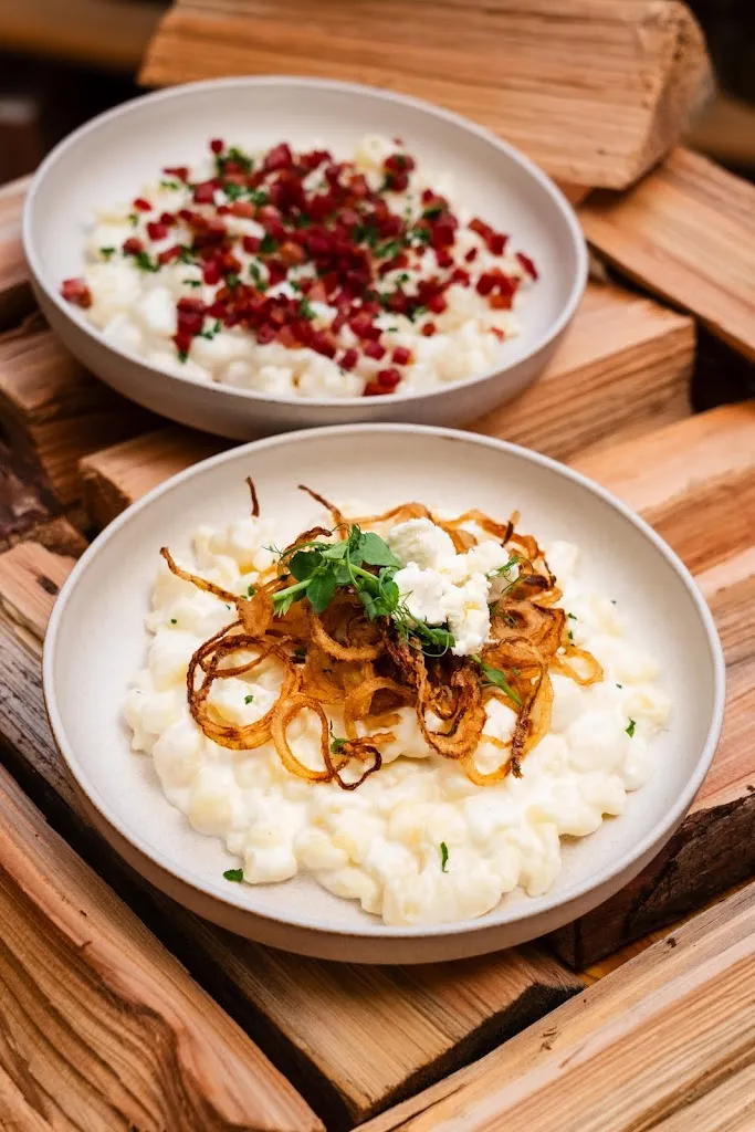 Naše Vaše Bistro_Czechia_slider_image_3