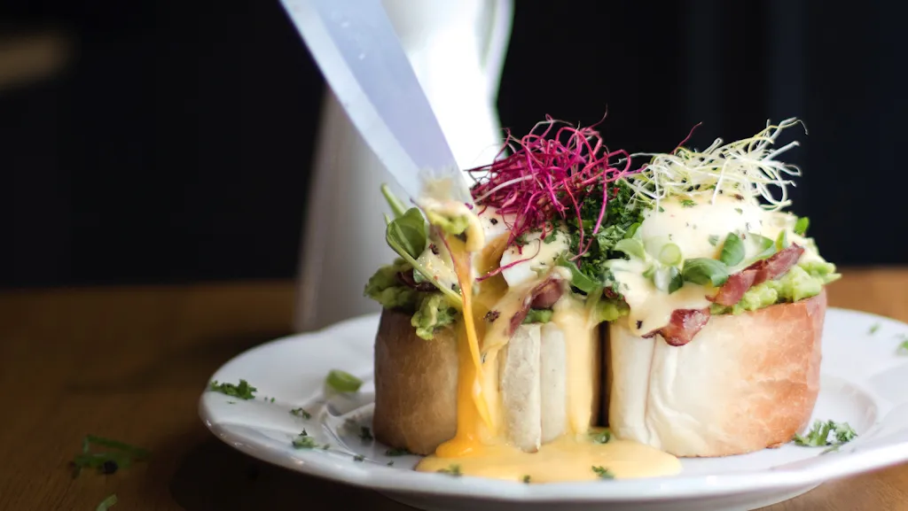 Bavard cafe_Czechia_slider_image_3