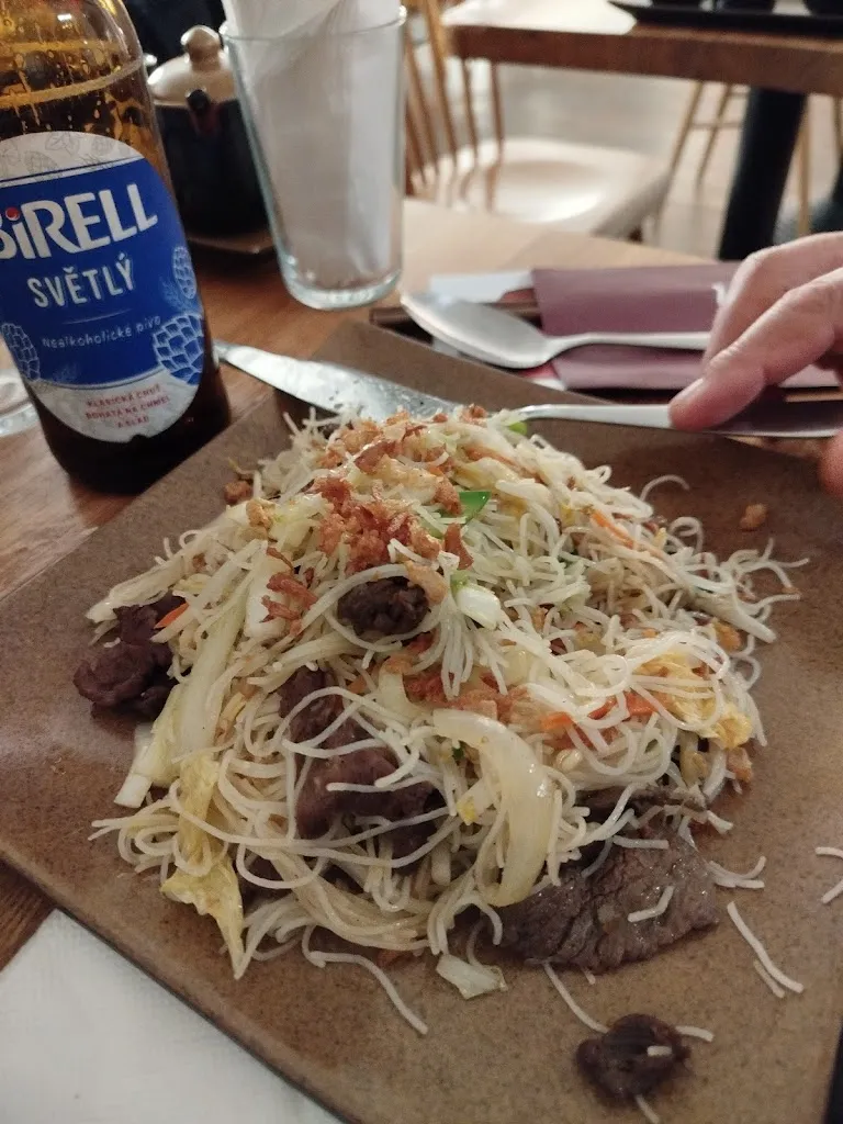 Menu_Gỗ Brno - Vietnamese Street Food_Czechia_image_6