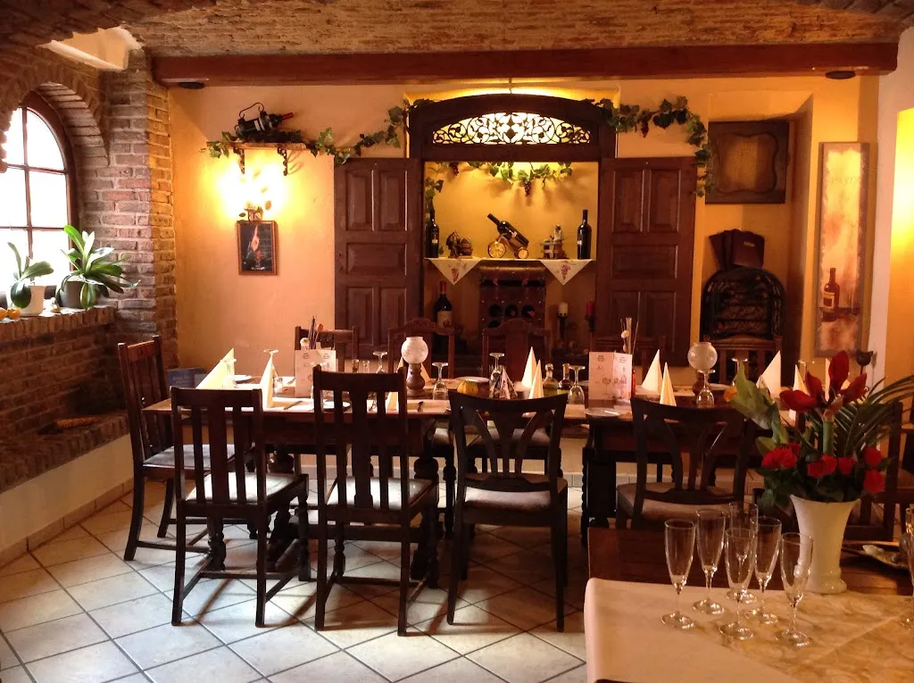 Osteria Pozzo Antico da Silvana restaurant in Brühl
