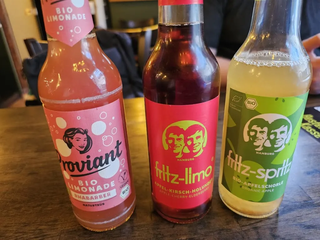 Steph Apie_Schlossburger_Brühl_recensione