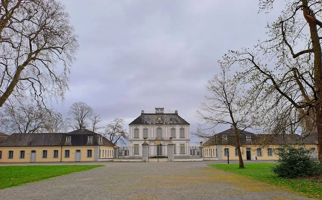 Restaurant Schloss Falkenlust_Brühl_slider_image_3