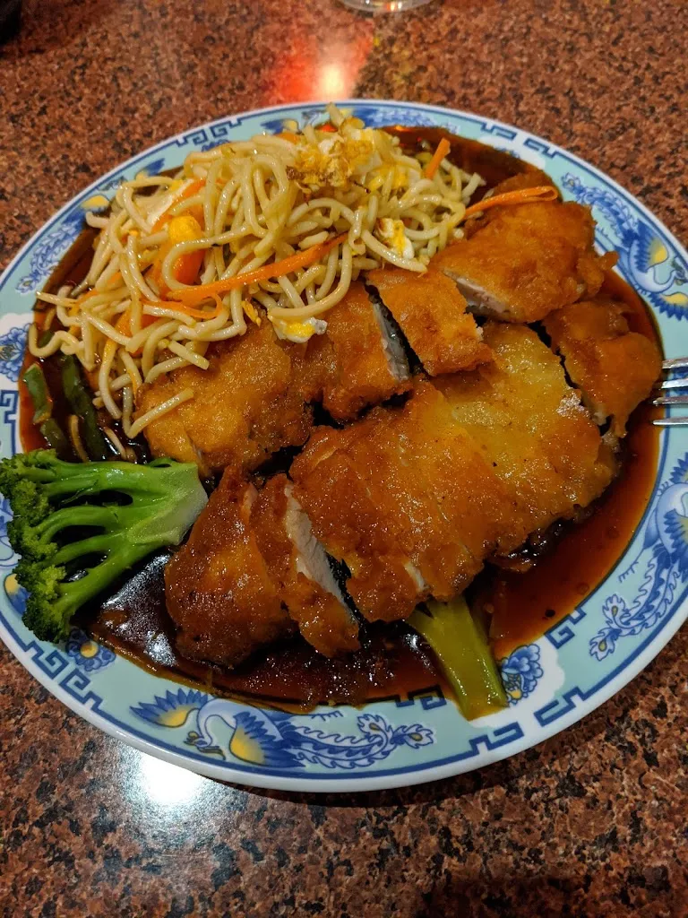 Goldener Drache_Demmin_slider_image_2