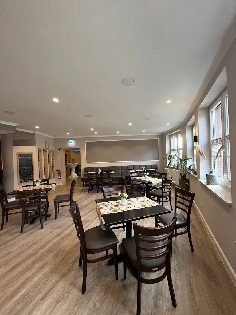 Peene Werkstätten GmbH "Bistro Am Stadtpark" ristorante a Demmin