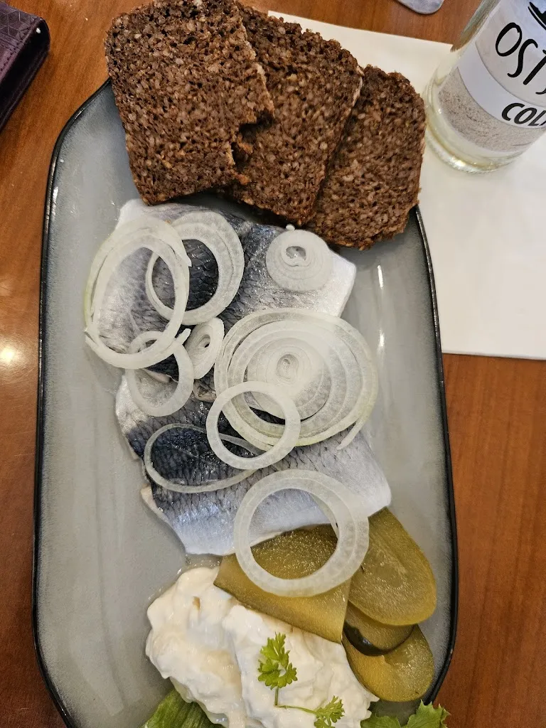 Frank Kadanik_alles gewollt - café & mehr_Dassow_review