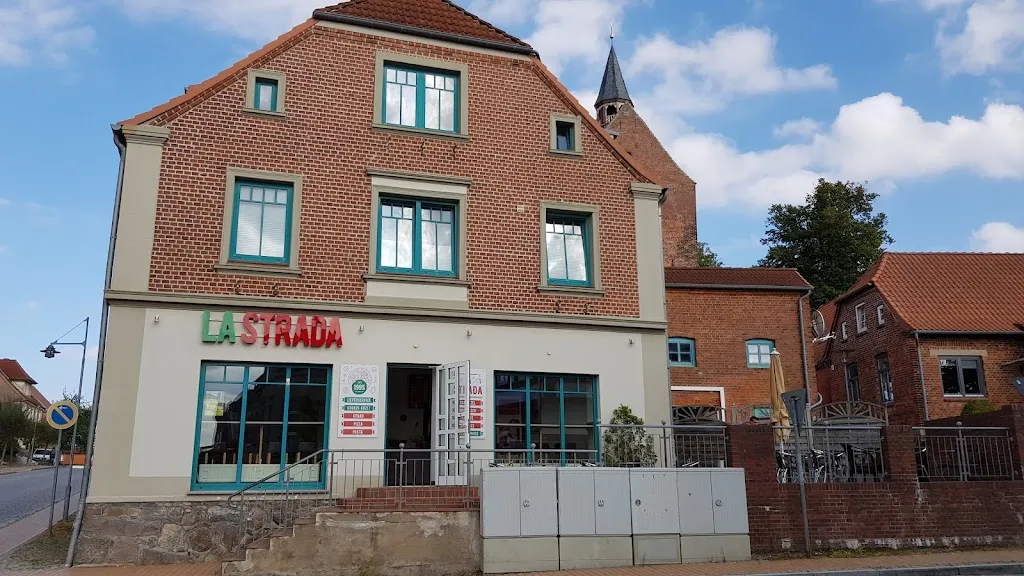 La Strada Pizzaservice_Dassow_slider_image_3