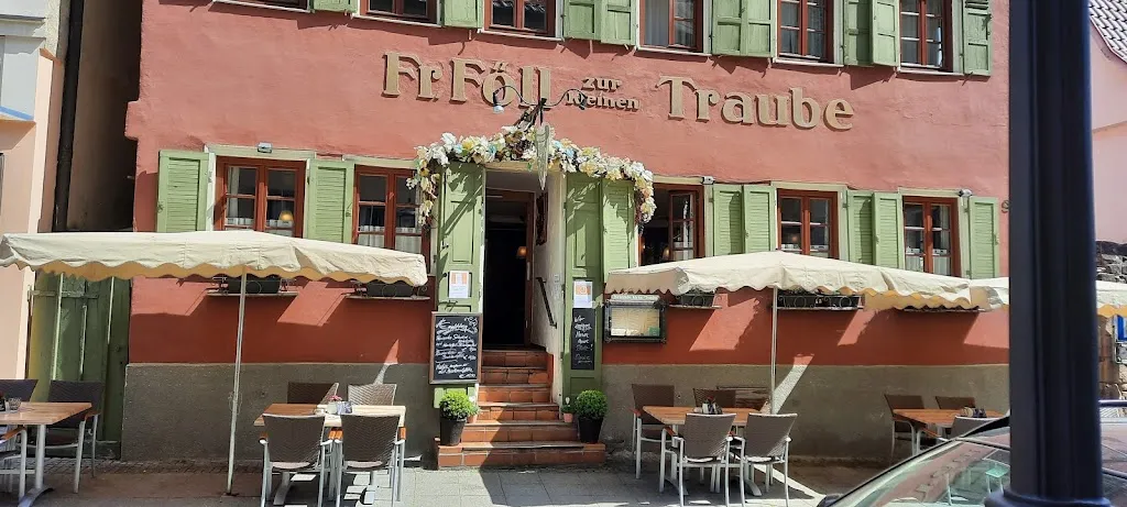 Kleine Traube restaurant in Neckar