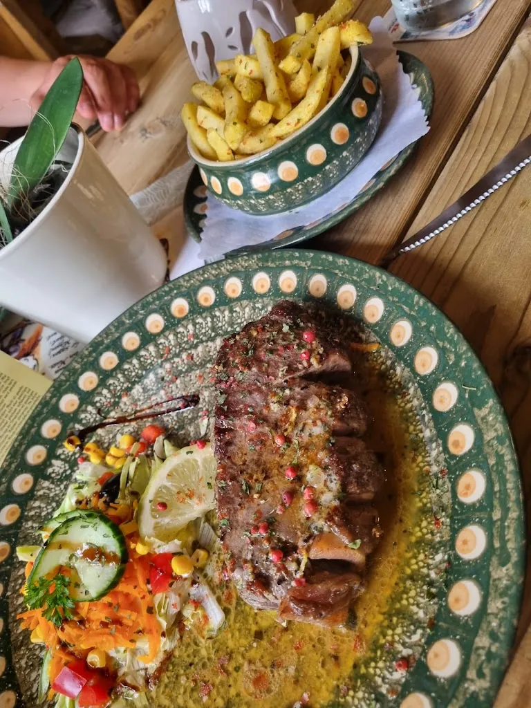 Cat Technik_Zwei Linden_Dobbertin_review