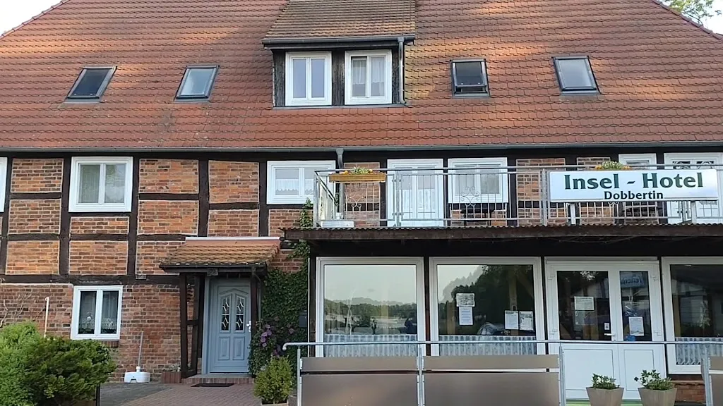 Insel-Hotel & FGS Dobbertin - Hans-Jürgen Müller_Dobbertin_slider_image_2