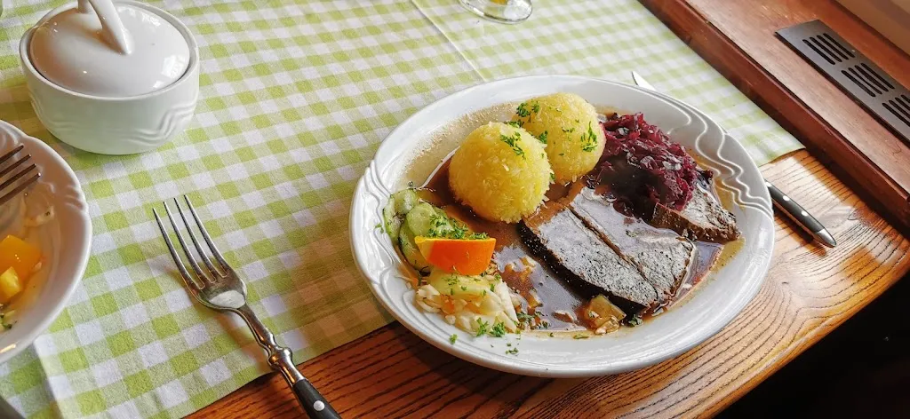 Gaststätte zum Holzbrunnen Catrin Seidel_Falkenstein/Vogtland_slider_image_2