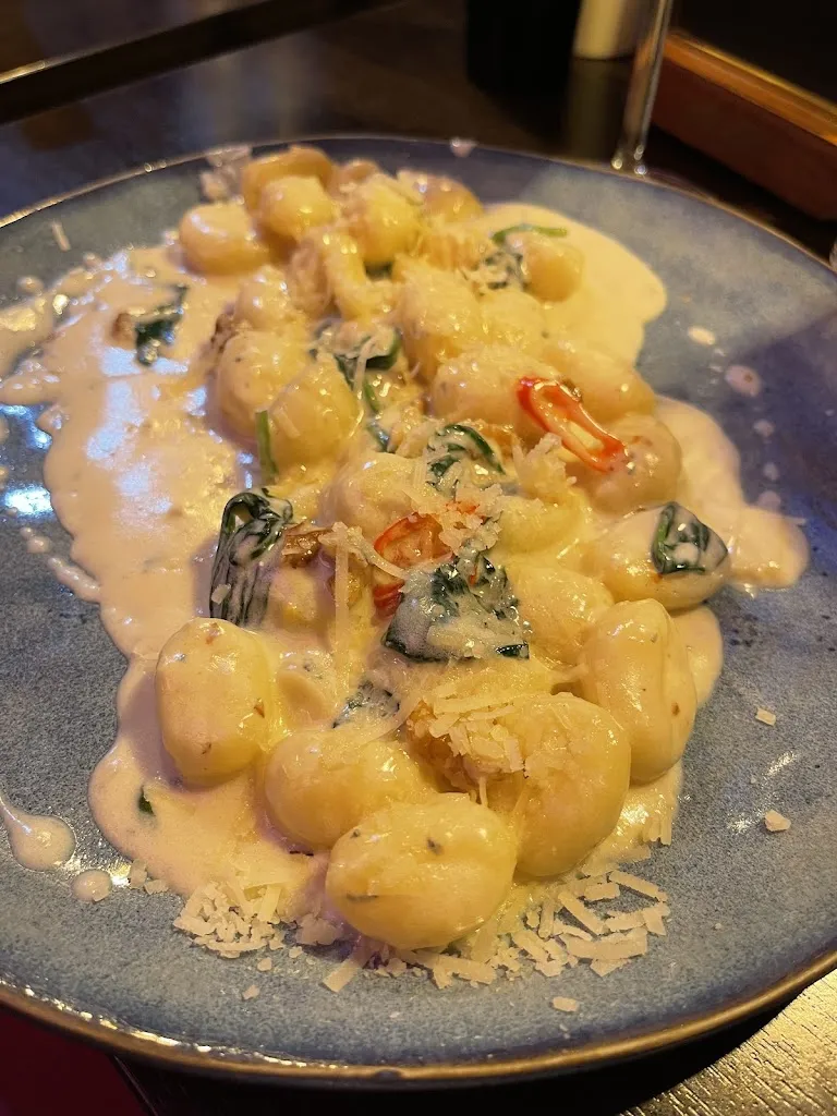 Menu_eat/ITALIAN PASTA & WINE BAR_Bonn_image_9