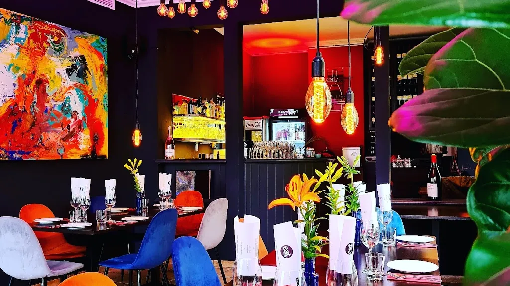 eat/ITALIAN PASTA & WINE BAR restaurant in Bonn