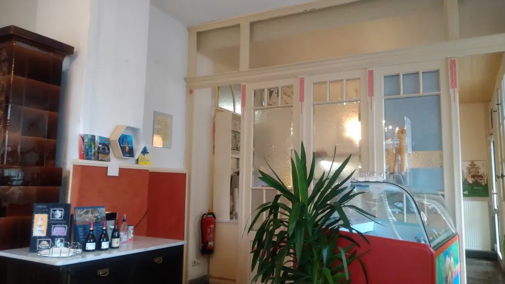 Markus Hieronymus_Bäckerei Frisch - Cafe Lüpfert_Falkenstein/Vogtland_review